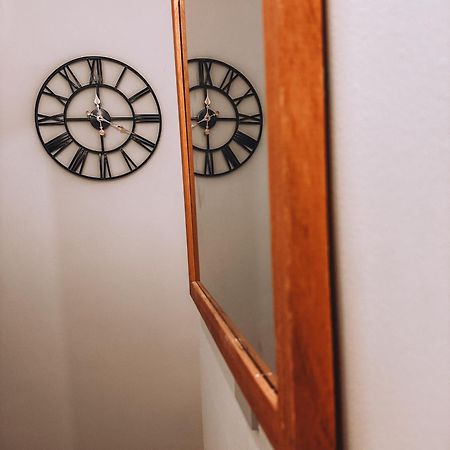 Spacious 3 Rooms In Tooting Londra Esterno foto
