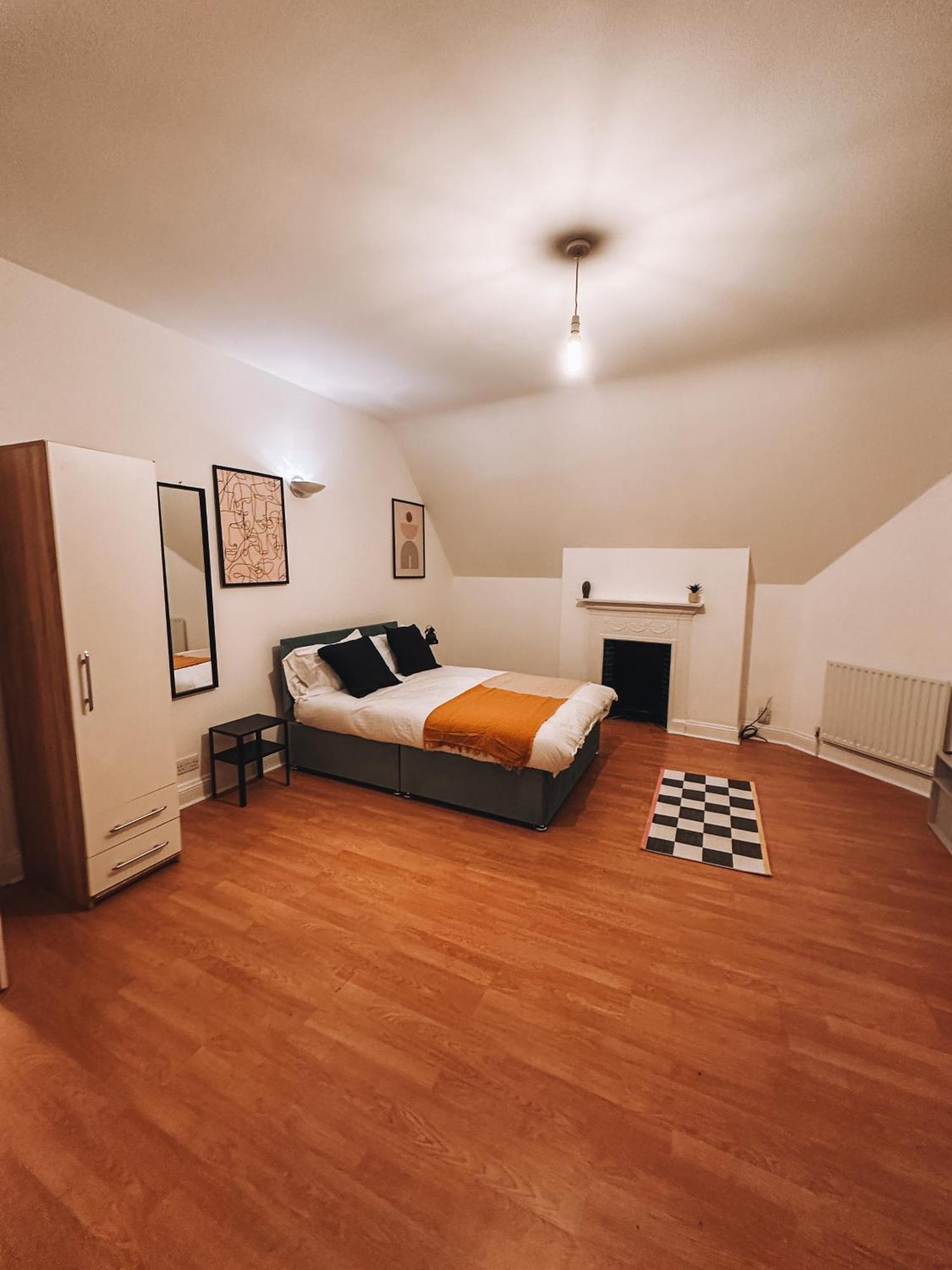 Spacious 3 Rooms In Tooting Londra Esterno foto