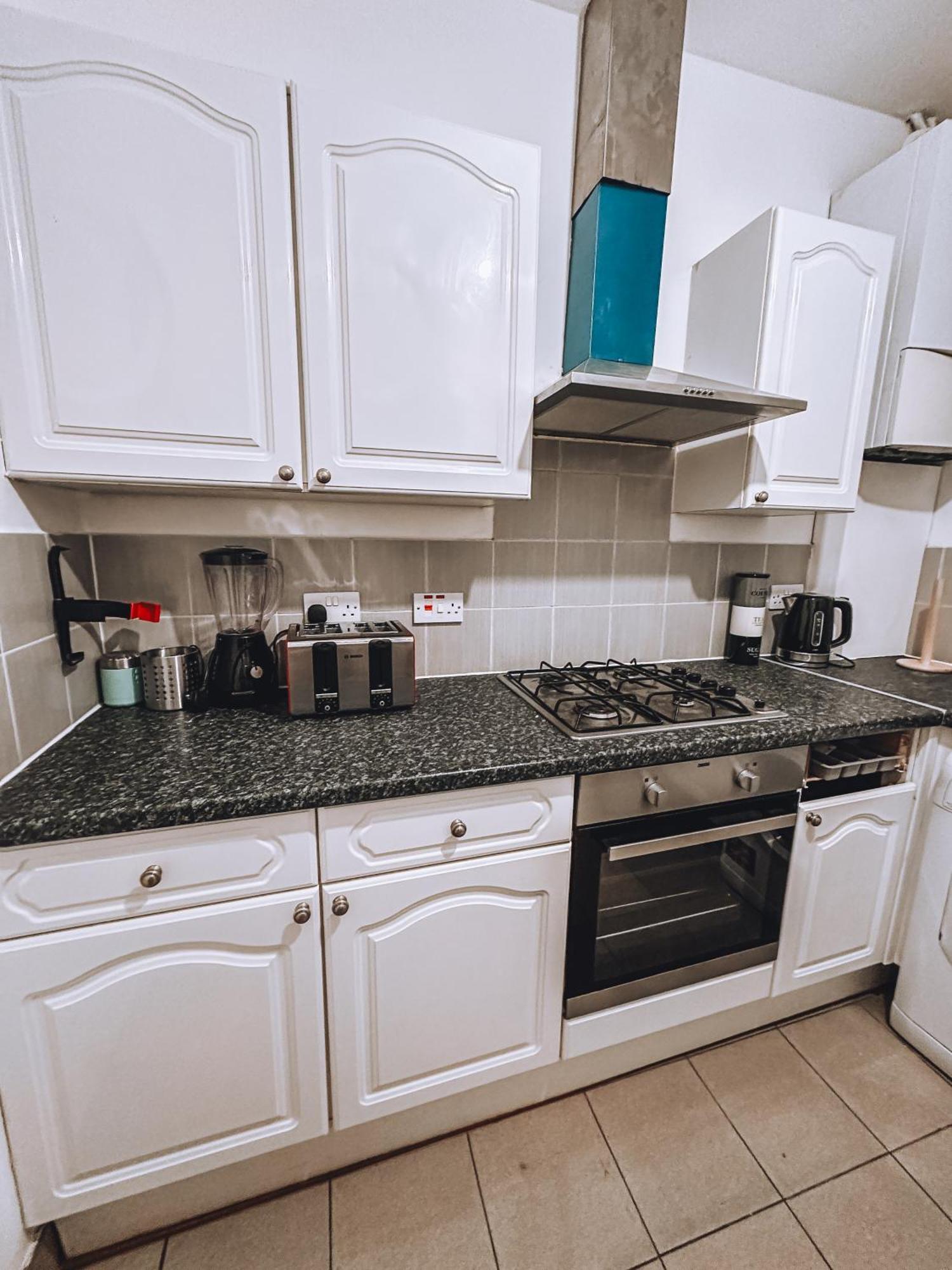 Spacious 3 Rooms In Tooting Londra Esterno foto